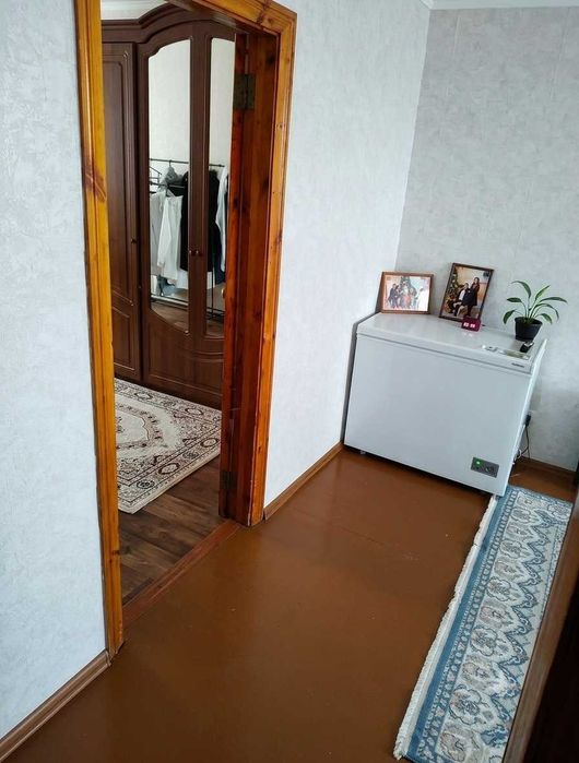Продам 2-ухткомнатную квартиру