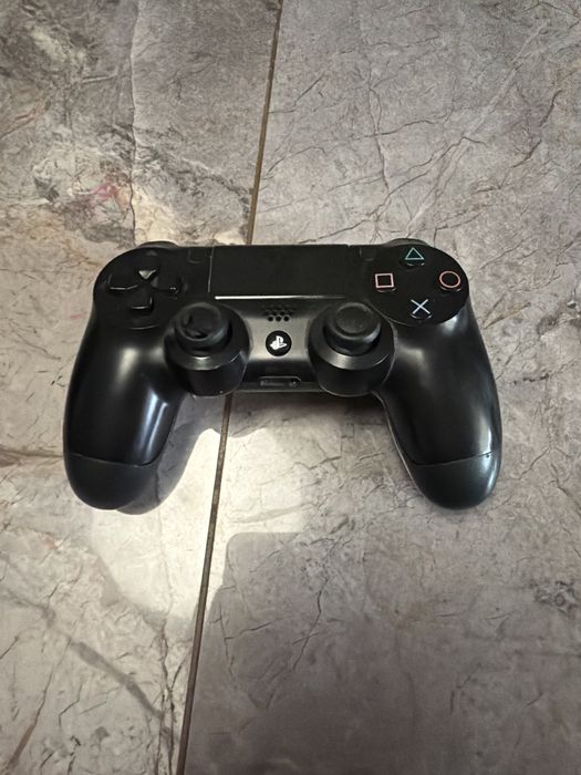 Playstation 4, HDMI