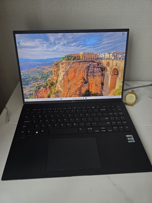 Lg gram 16 16Z90R