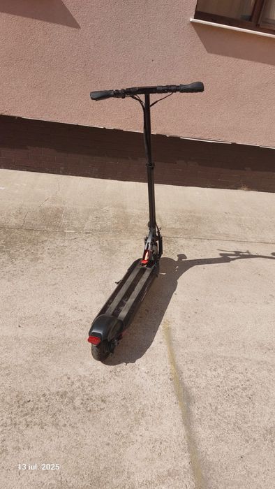 Vând  trotinetă electrică Kaabo Skywalkero 8