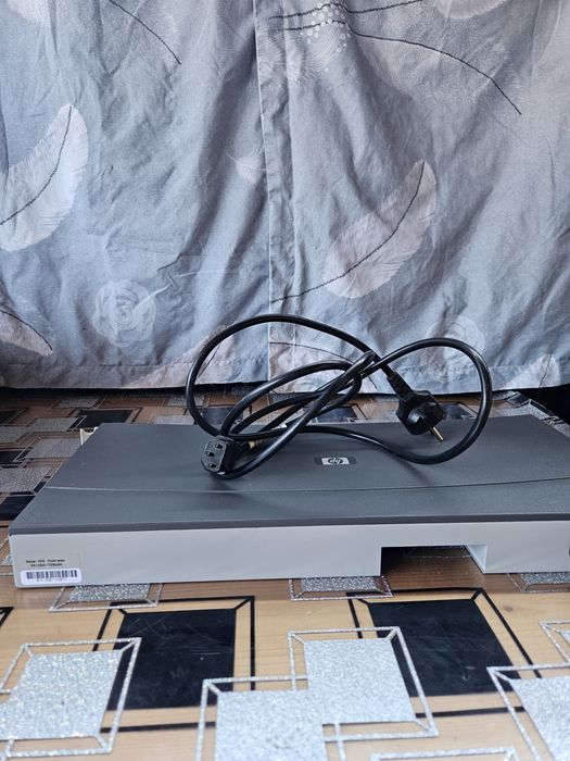 HP Procurve switch 2524 J4813A 24 porturi 10/100
Resetate.
Perfect fun