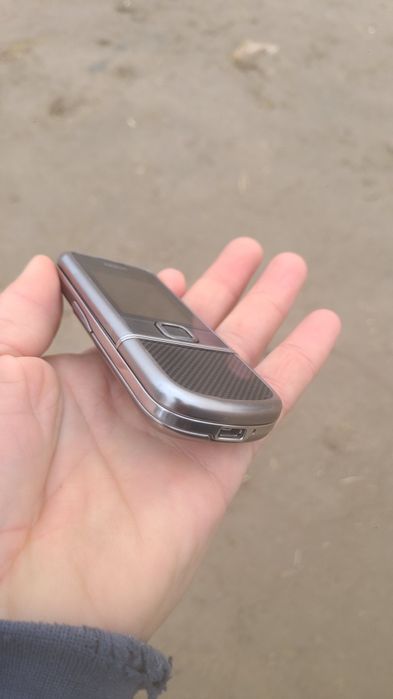 Nokia 88 00 carbon.