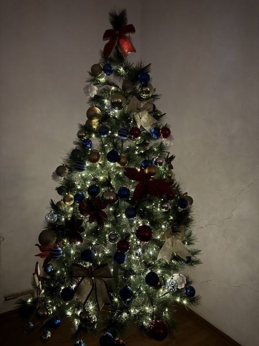 Искусственная елка