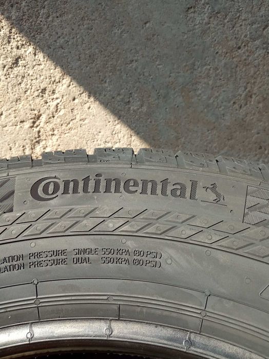2 Нови бусови всесезонни гуми 215/65R16C Continental Van 4Season 109T