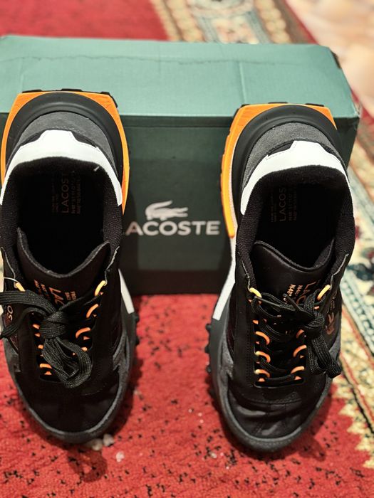 Продам кросы LACOSTE