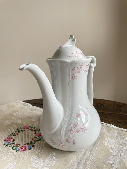 Порцеланов чайник / различни видове
