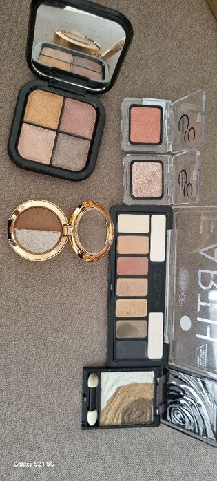 косметика Max Factor/бисер для маникюра