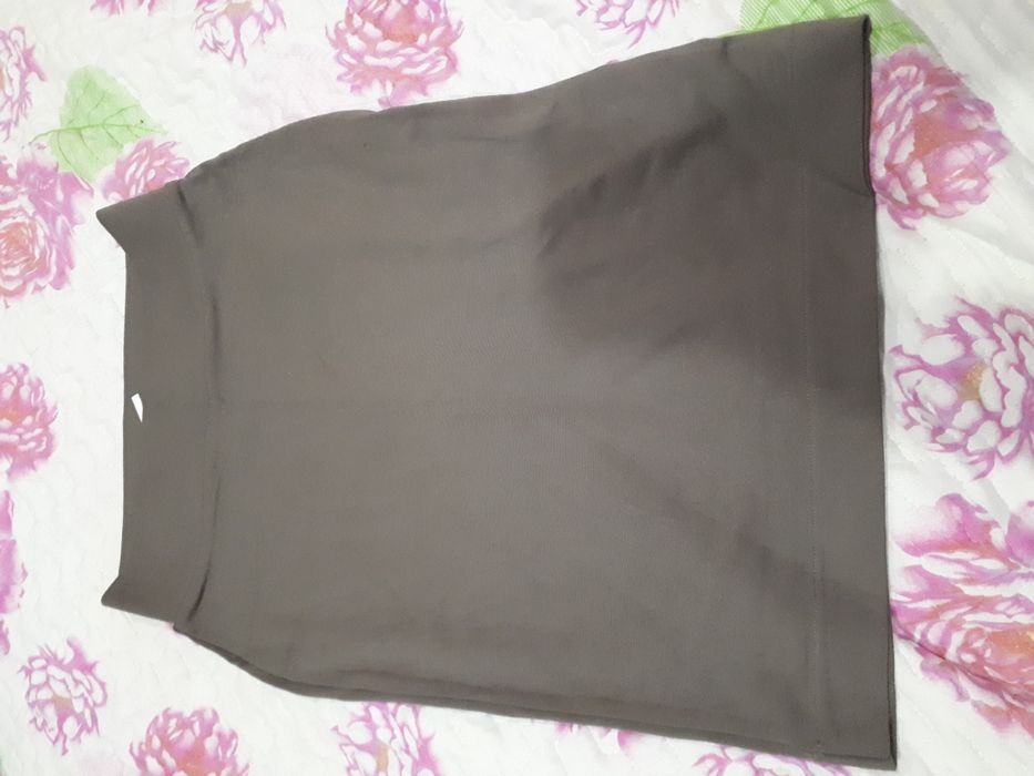 Дамска пола,нова