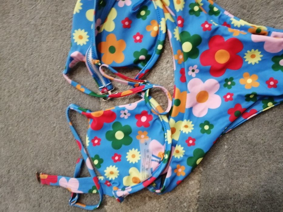 Уникално красиви  дамски бански КРАЙНА ЦЕНА