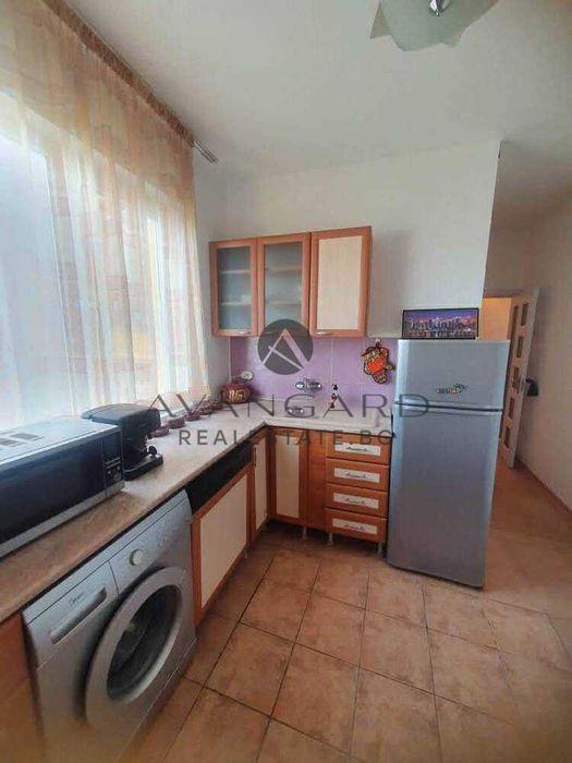 Продава се Двустаен апартамент в Пловдив, Кършияка - 60 кв.м за 1012 €/кв.м - Снимка #5