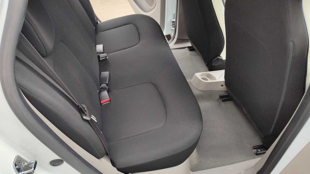 Renault ZOE full electric an fab.2016 -52.000 km impecabil interior exterior