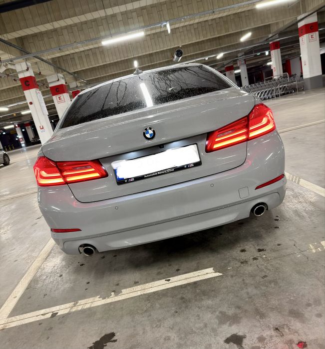 BMW Seria 5 G30 530e
