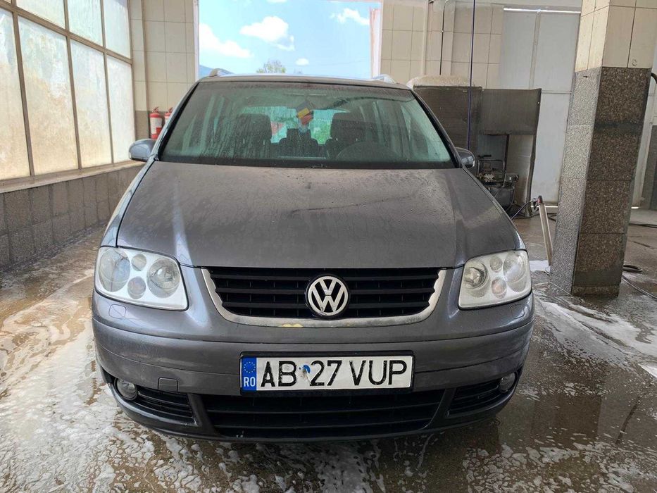 VOLKSWAGEN Touran 2006 — imagine 2