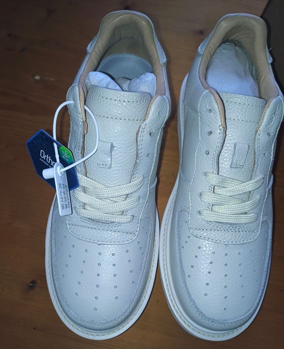 Мужская обувь в упаковке