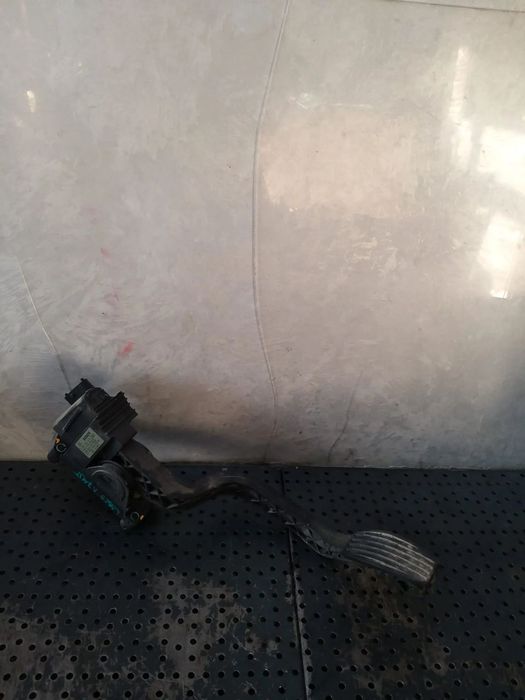 Pedala acceleratie 1.3 mjt fiat doblo 119 223 0281002415 46778586 3802230040