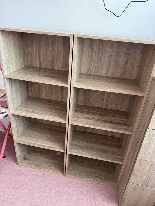 Biblioteca pentru carti sau jucarii