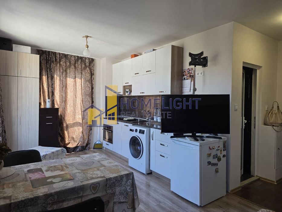 Продава се Едностаен апартамент в София, Оборище - 44 кв.м за 1542 €/кв.м - Снимка #1