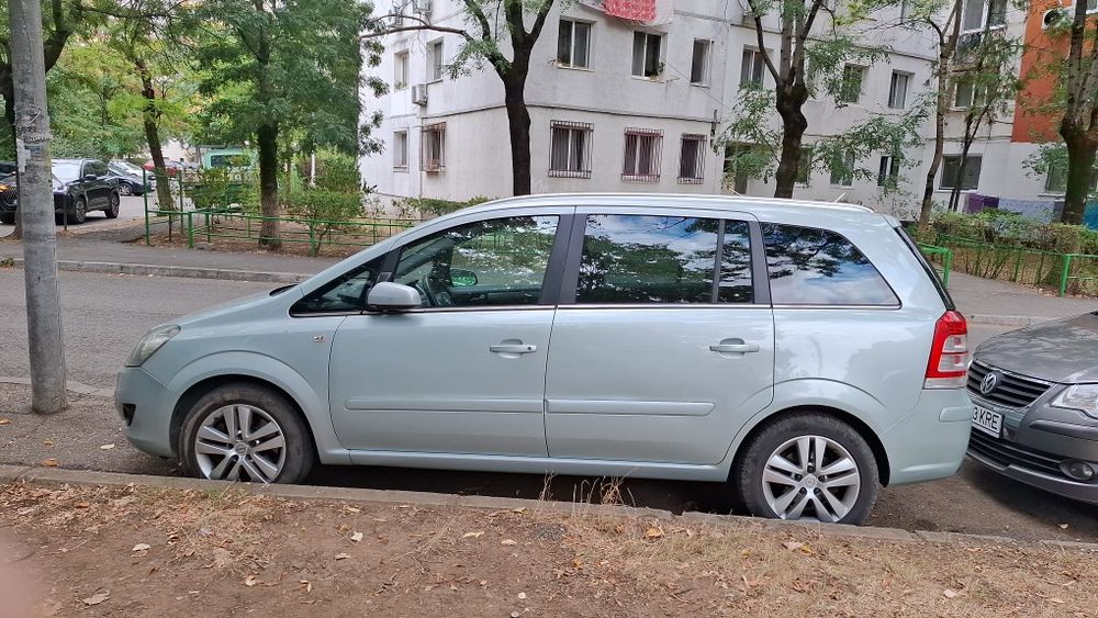OPEL Zafira 2009 — imagine 4