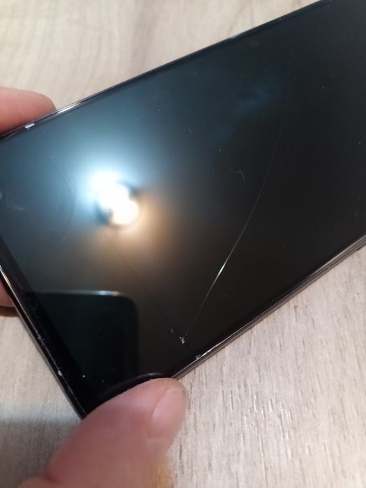 Samsung S20Fe display fisurat