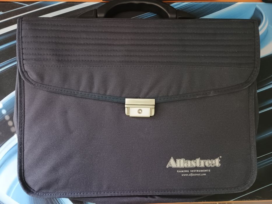 Тошиба 17 инча подарък чанта 120 евро.