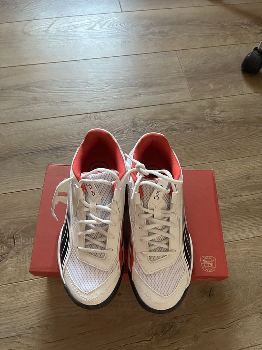 Adidasi de alergat puma