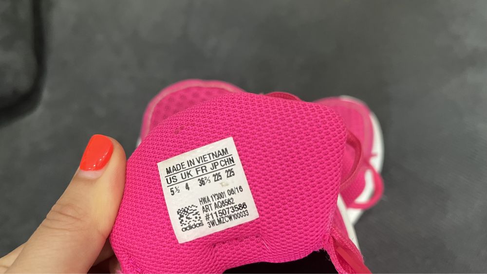 Adidas дамски цикламени маратонки