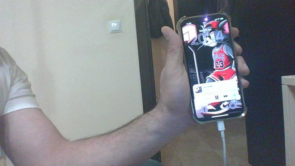 iphone 13 128gb само лично предаване ВАРНА не пращам с куриер