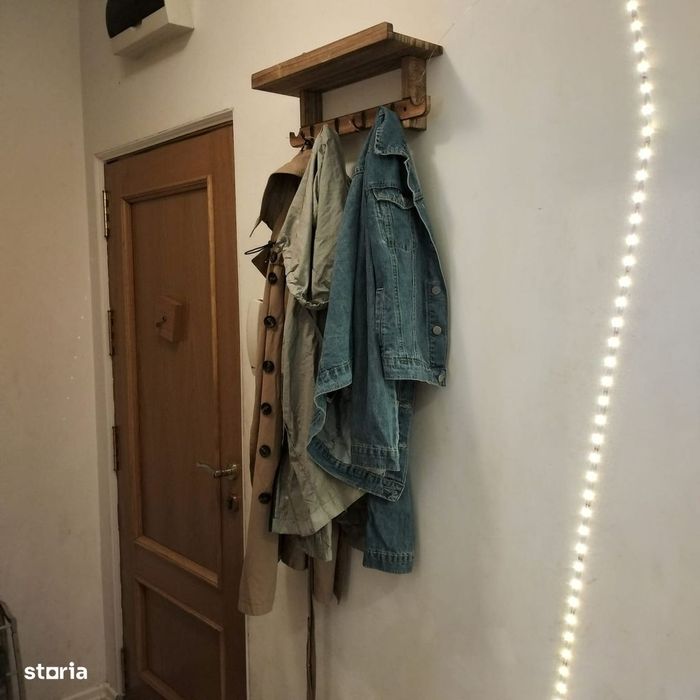 Apartament 2 camere la parter cu curte proprie în proprietate