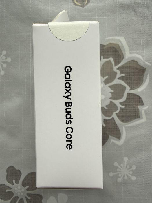 Новые наушники Самсунг