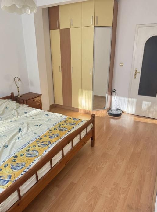 Дава се под наем Тристаен апартамент в София, Банишора - 100 кв.м за 815.49 € - Снимка #5