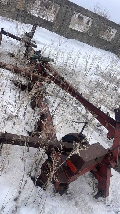 Плуг к 700 кировец