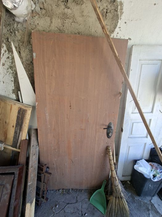 Дверь металическая