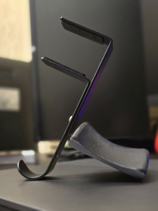 Подставка для наушников