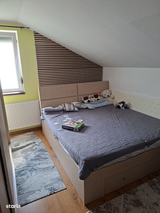 Propietar/Apartament cu 3 camere, curte