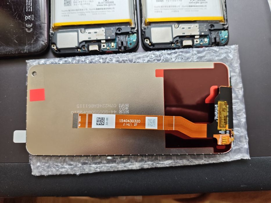 Realme 8i резервни части и нов дисплей