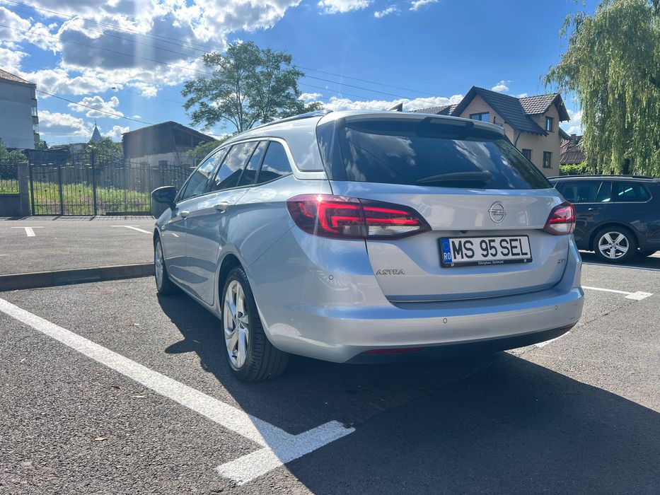 Opel Astra k SportTourer
