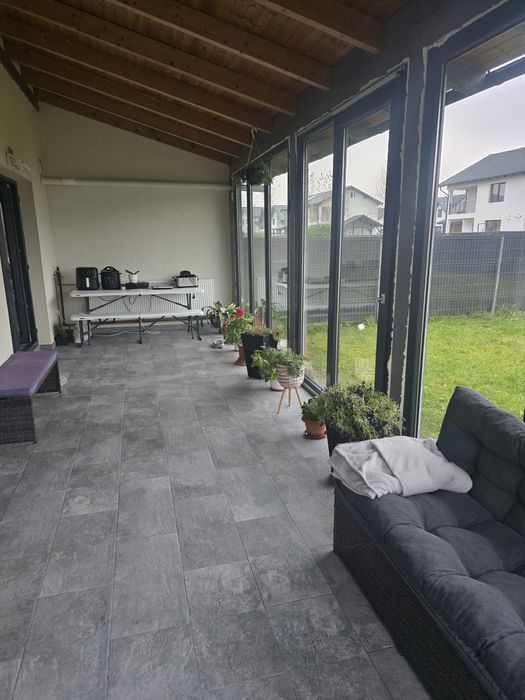 De vânzare casa tip duplex