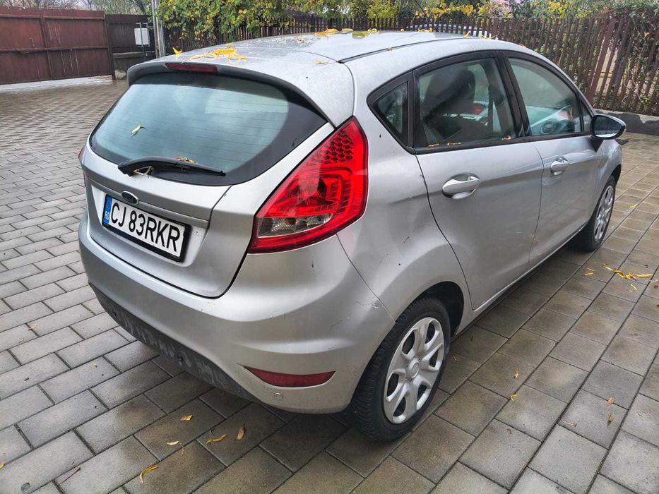 FORD Fiesta 2010 — imagine 4