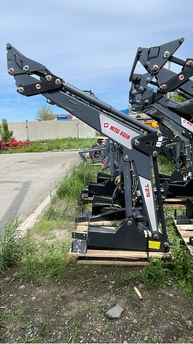 Погрузчики от 800 кг до 1600