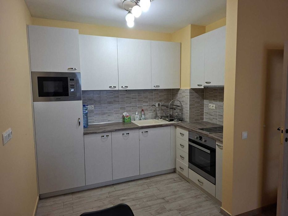 Дава се под наем Двустаен апартамент в София, Борово - 60 кв.м за 493.68 € - Снимка #1