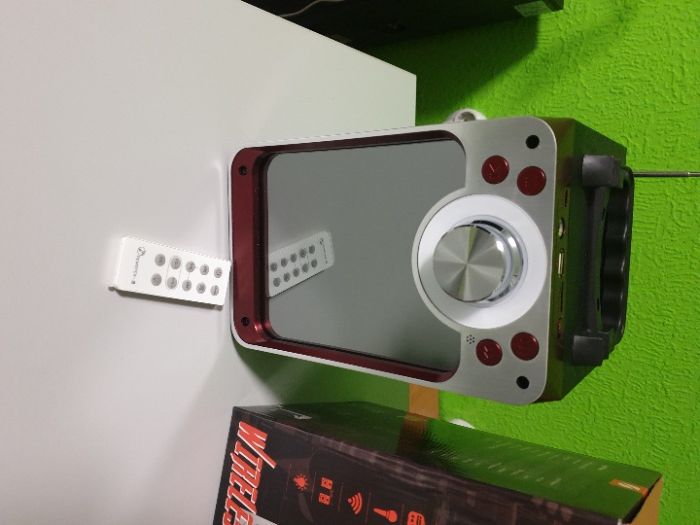 Колона за музика Тонколона за музика преносима LED 3D ефекти, дистанци