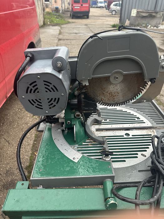 Настолен циркуляр