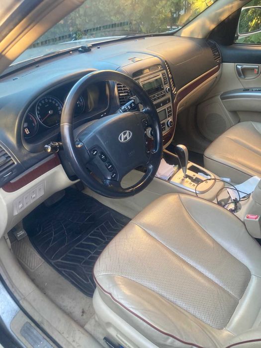 Vand hyundai santa fe unic proprietar