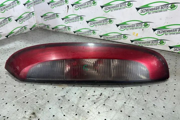 Lampa / Tripla stop stanga pe aripa Opel Corsa 2001 1.2 MT (75 hp)