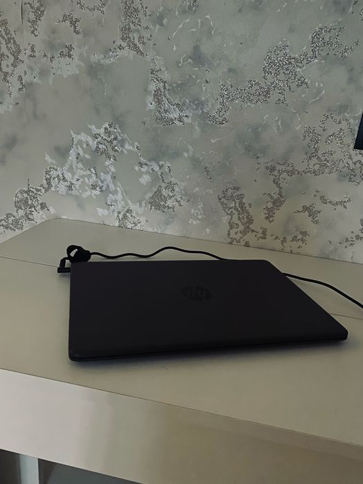 Ноутбук hp 15S.