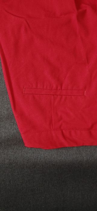 Елегантен панталон Zara