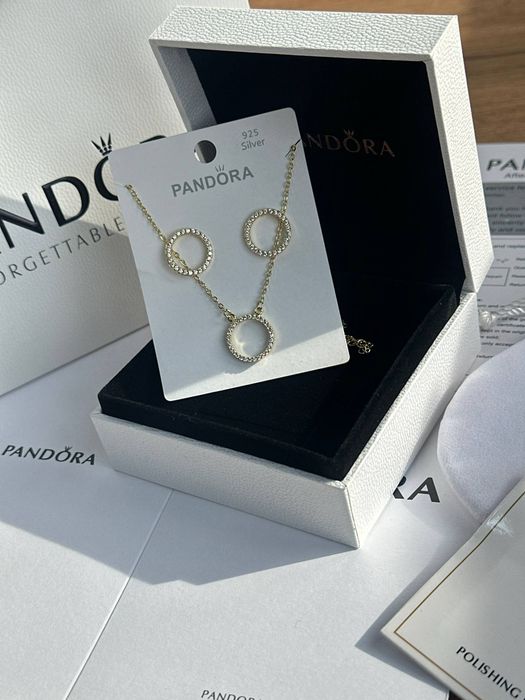 Красивый набор PANDORA