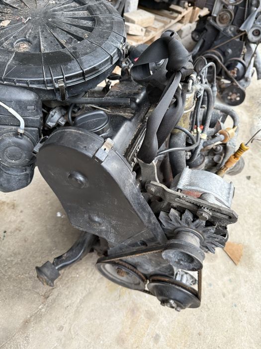 Двигатель Ауди 80 обемь 1,8 привазной