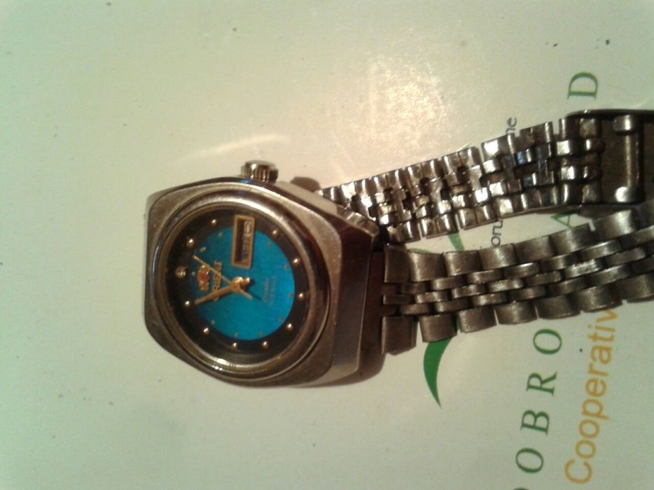 Ceas cu bratara ;;ORIENT"",si Chaika de dama ,mecanic