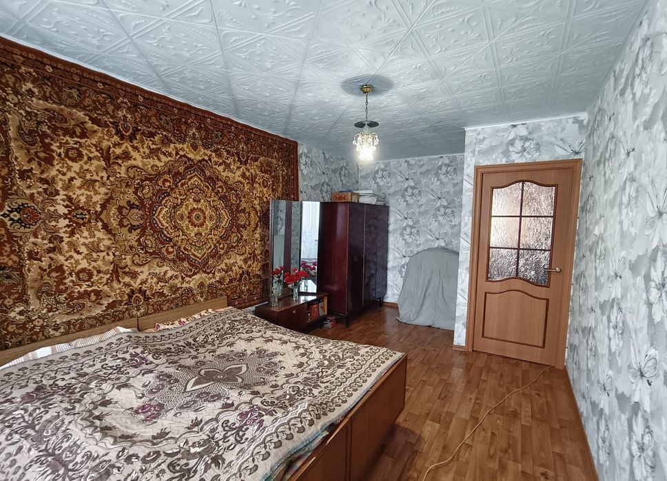 продается 2 ком  квартира